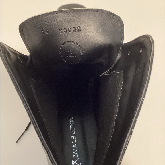 Black ankle boots by Zata Selection with a 2.5" heel-women’s size 8 - Picture 7 of 7